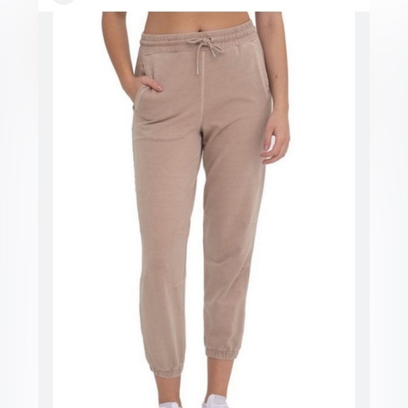 🤗 - Mono B jogger size M - Picture 1 of 13